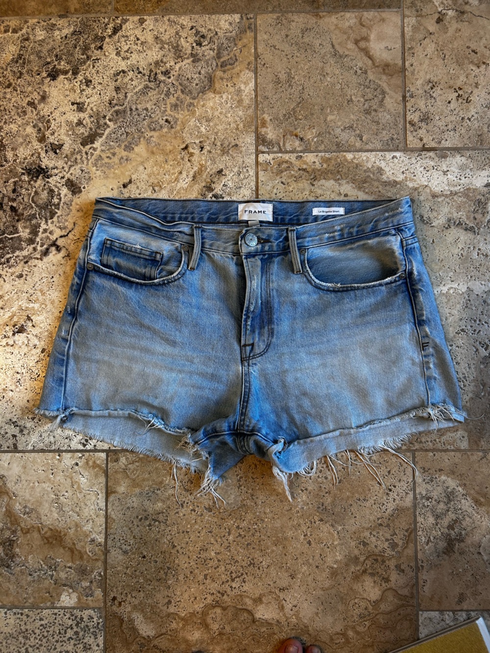 FRAME Le Brigette Short Light Wash Denim Shorts Size 28